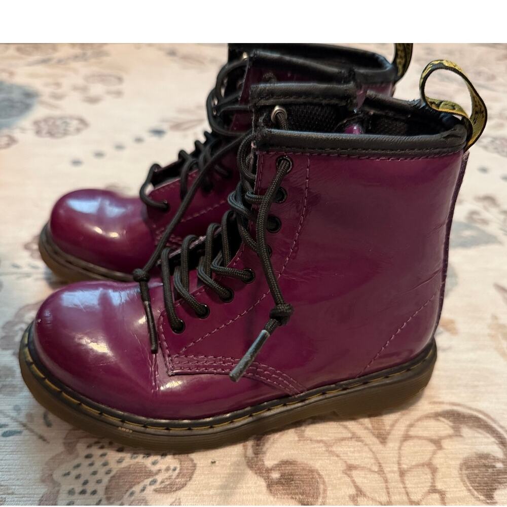 Dr. Martens Toddler Brooklee 1460 Purple Patent Leather Boots Side Zip Size 10 - Picture 3 of 7